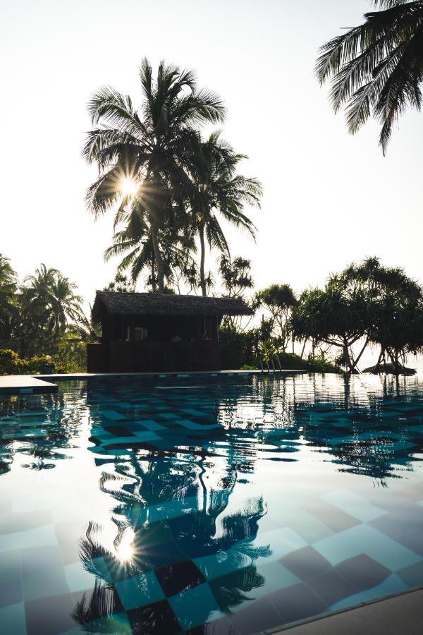 Ananya Beach Resort Tangalle Exterior photo